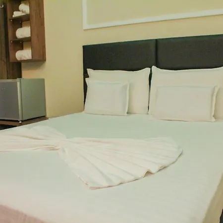 Golden Hotel 4*