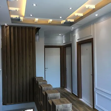 Hotel Golden 4*