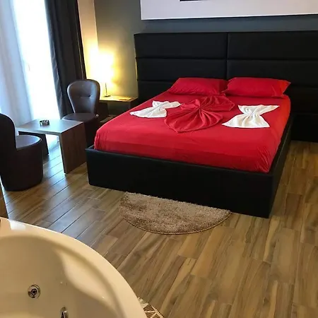 Hotel Golden Shkoder