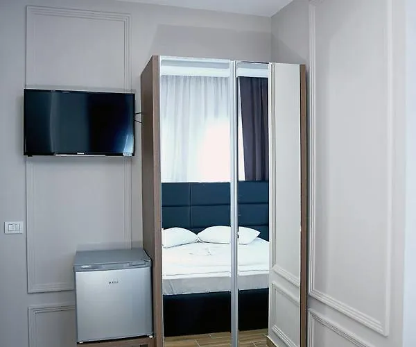 Hotel Golden Shkoder