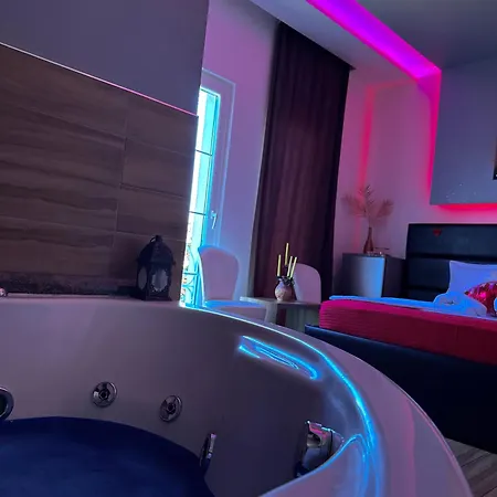 Golden 4* Szkodra