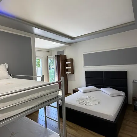 Hotel Golden 4*