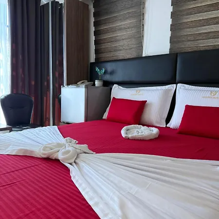 Hotel Golden 4*